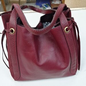 Elegant Burgundy Leather Tote Bag